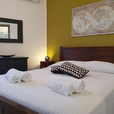 Konukevi Blue Dolphin 3*