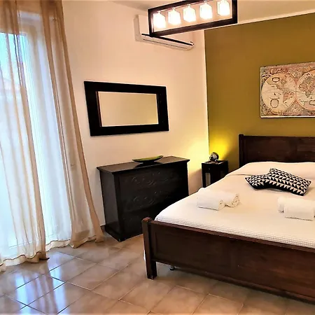 Blue Dolphin Konukevi Alghero